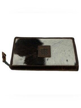 STS Ranchwear Brown & White Hair-On Hide Zip Wallet